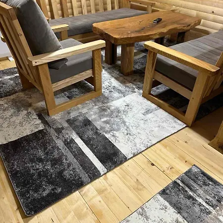 Planinska Vikendica Sp * ياهورينا